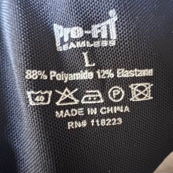 BLACK PRO FIT SPORTS BRA - Picture 3 of 3